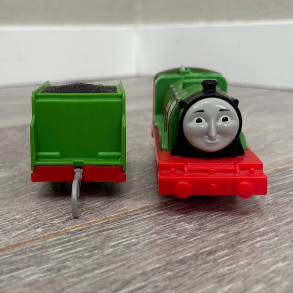 Trackmaster Motorized Henry and Tender - Works - Picture 4 of 9
